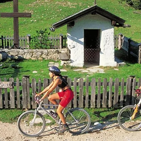 Affittacamere Gaestehaus Panorama 3*