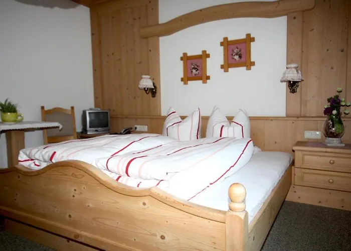 ゲストハウス Gaestehaus Panorama